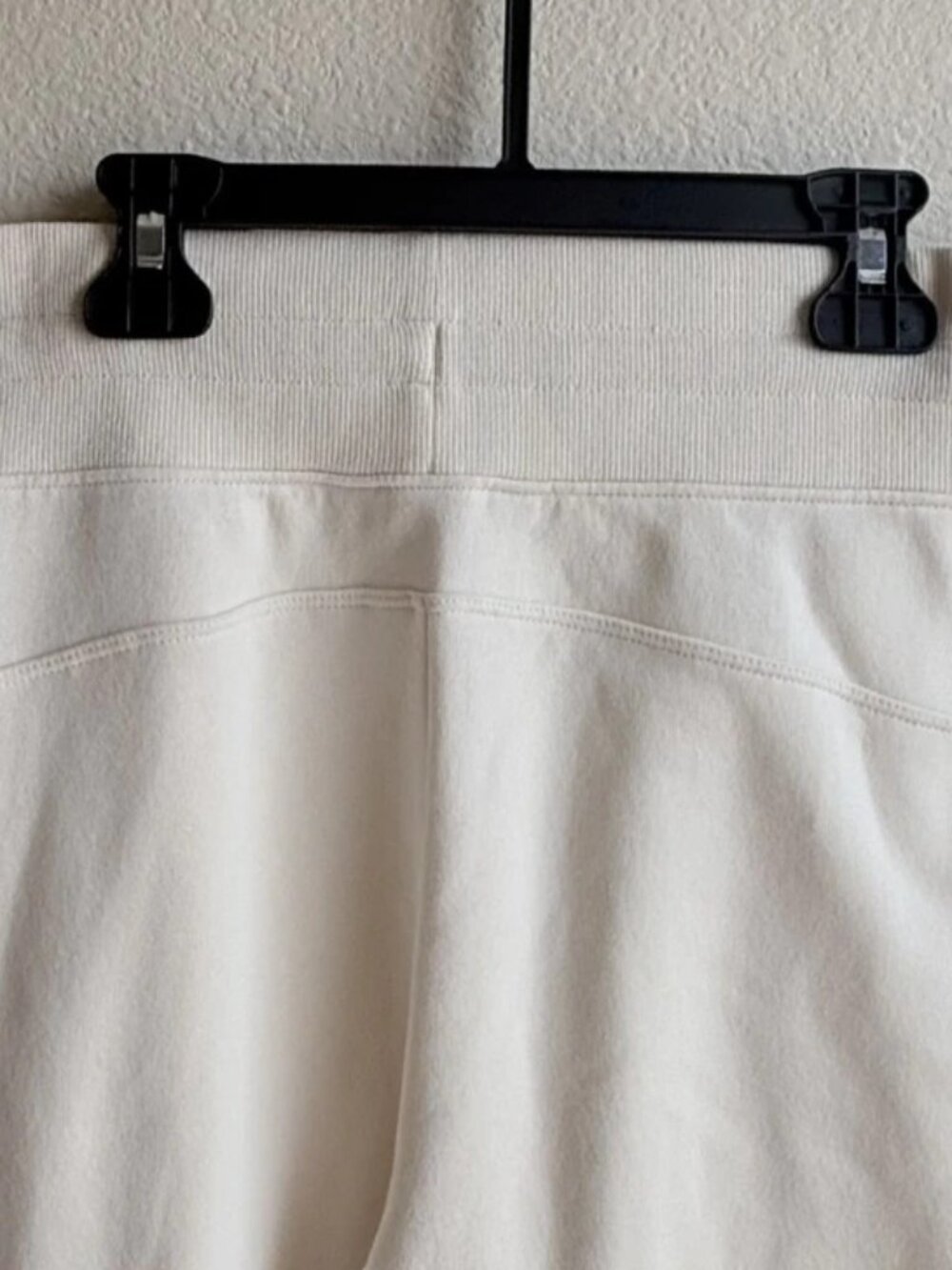 Lauren Ralph Lauren Women's Cream Joggers Sweatpants Fleece Size M NWT - Picture 3 of 15